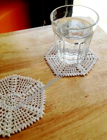 ที่รองแก้ว รองแจกัน ประดับโครเชต์ สำเนา