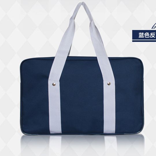 กระเป๋าสะพาย ลาย Takanashi