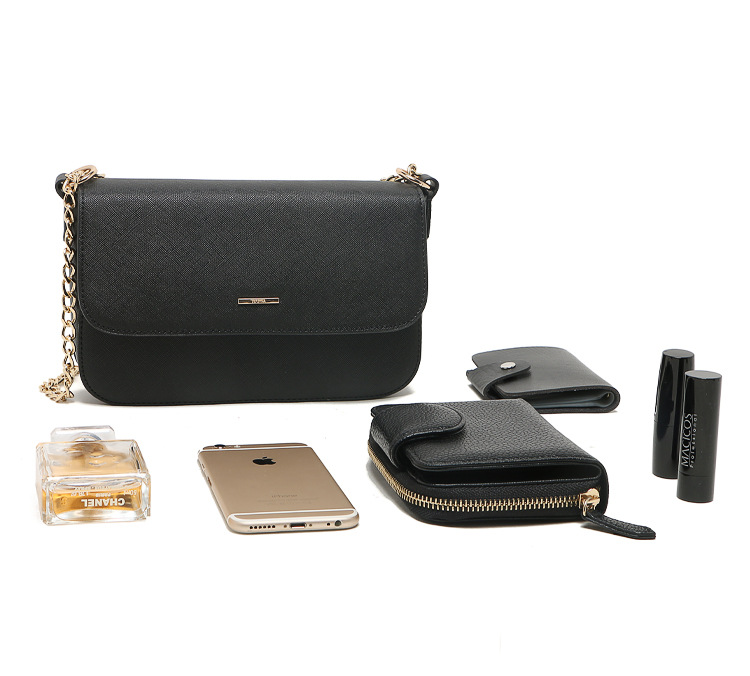 Bershka Slim Chain Sling Bag