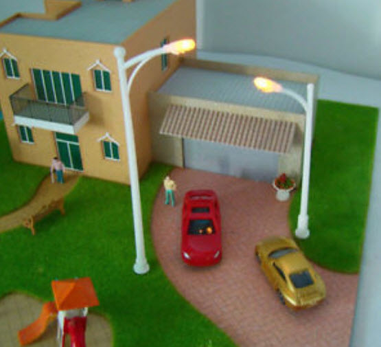 เสาไฟถนน กิ่งเดี่ยว 6V สูง 10 ซ.ม. (สเกล 1:100) / 10 ต้น