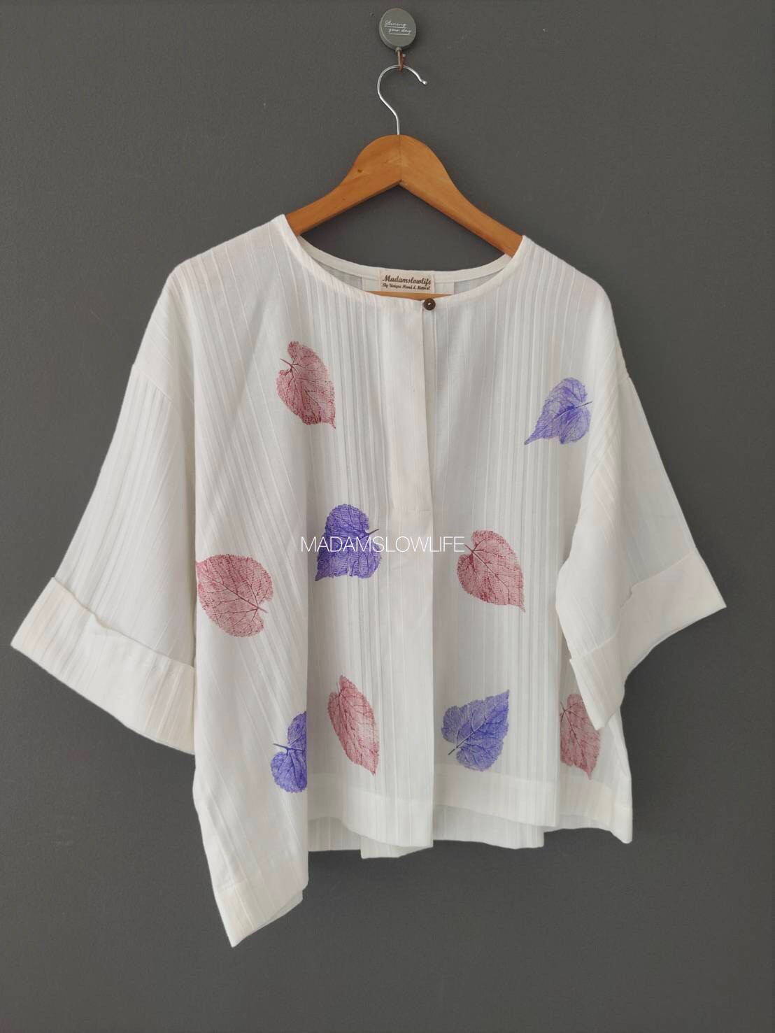 เสื้อ Size F เนื้อผ้าคอตตอนเนื้อดี พรีเมียม พิมพ์ลายด้วยใบไม้โดยใช้สีปลอดสารพิษ