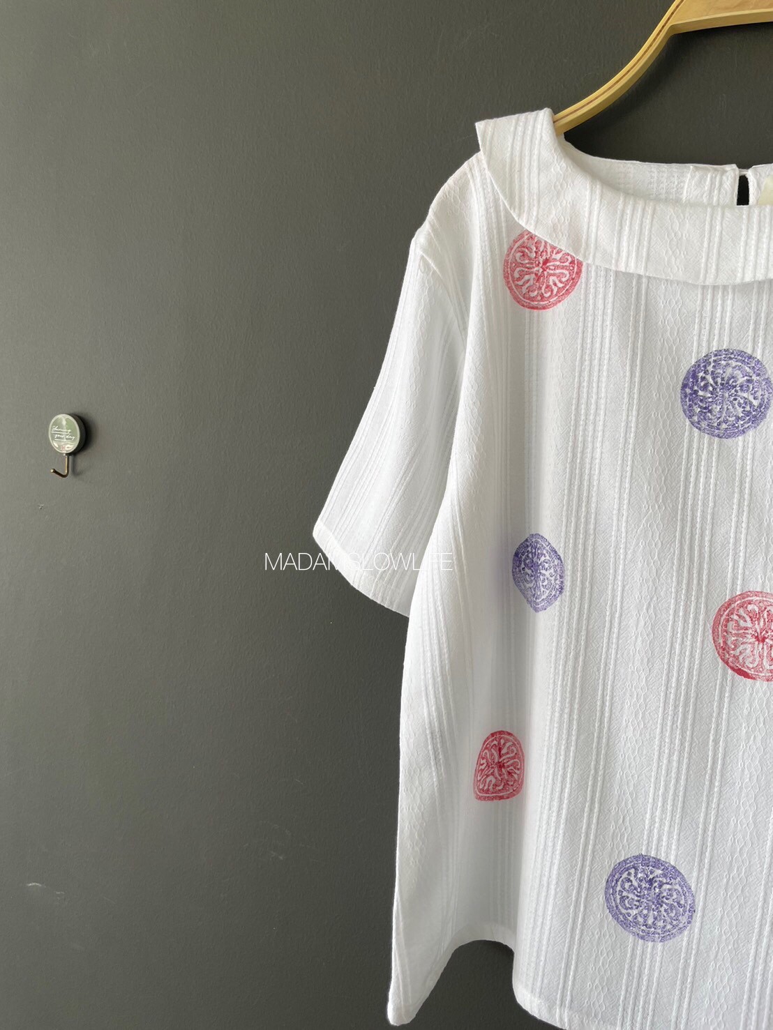 เสื้อผู้หญิง Size อก 40 นิ้ว ,42 นิ้ว ,44 นิ้ว ความยาว 23 นิ้ว