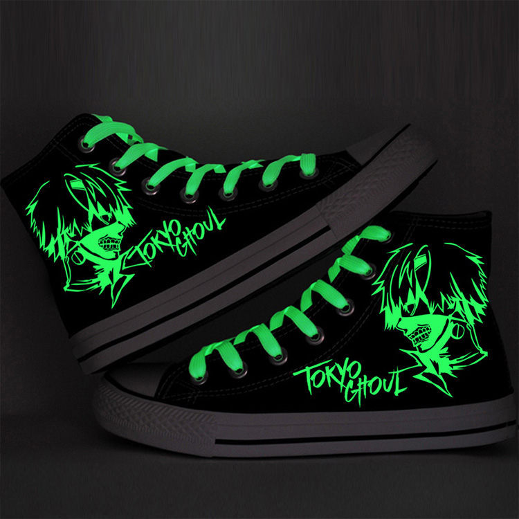 รองเท้าผ้าใบ ลาย Tokyo Ghoul