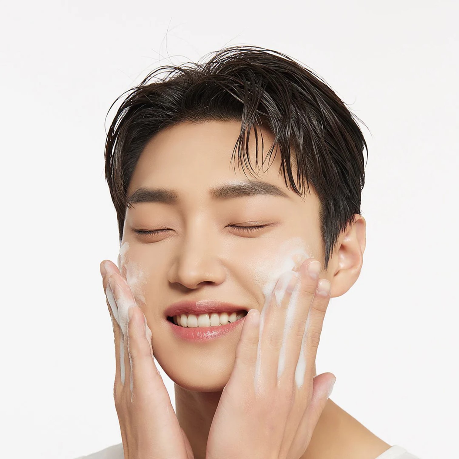 FOREST RELIEF FOR MEN FOAM CLEANSER 150ML คลีนซิ่งโฟมทำความสะอาดผิวหน้าสูตรพิเศษสำหรับผู้ชายจากเกาหลีของแท้พร้อมส่ง