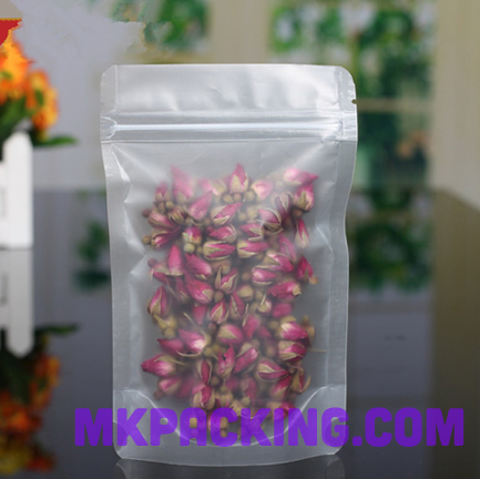 ถุงพลาสติกขุ่น ซิปล็อค ตั้งได้ ขนาด 20x30 + 5cm