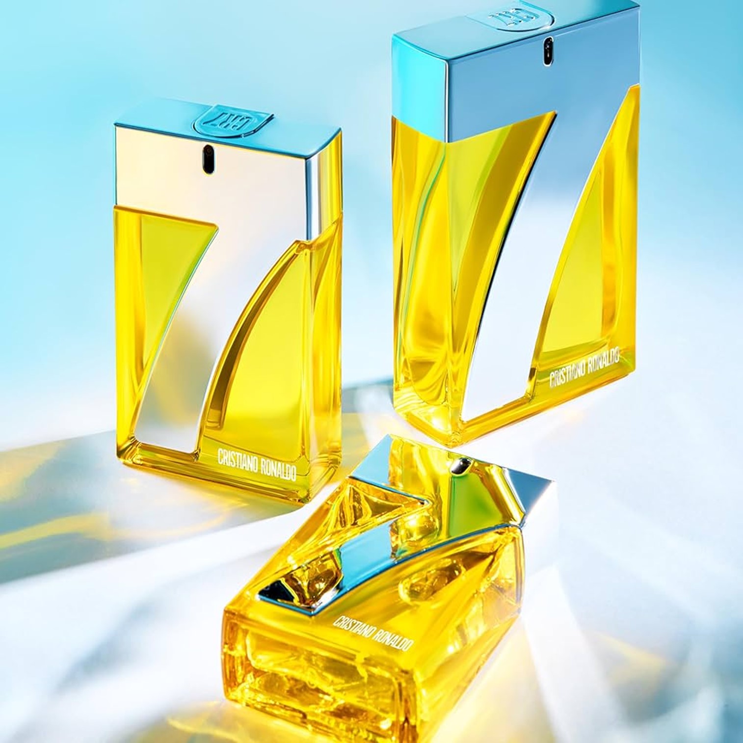 CRISTIANO RONALDO DISCOVER Eau De Toilette 100ml น้ำหอมผู้ชายกลิ่นสดชื่นรุ่นพิเศษลิขสิทธิ์แท้นำเข้าจากออสเตรเลียของแท้พร้อมส่ง