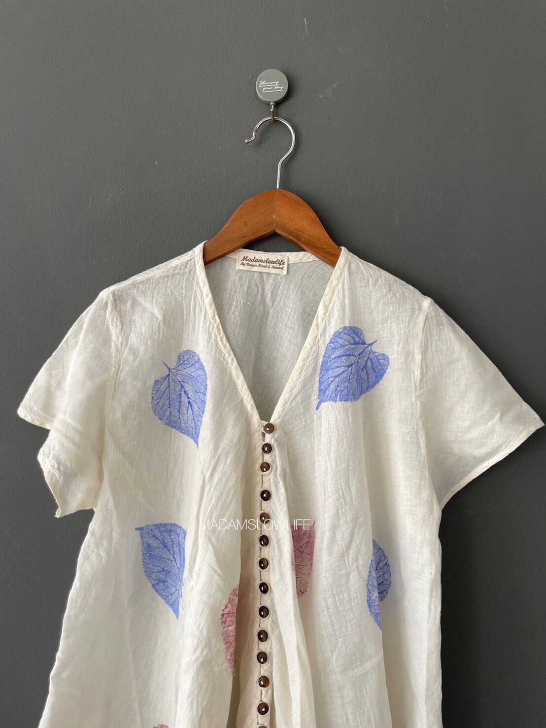 เสื้อคอตตอน Size F อก 38-42 นิ้ว ยาว 27 นิ้ว ผ้าคอตตอนเนื้อนิ่ม พิมพ์ลายใบไม้ด้วยสีปลอดสารพิษ