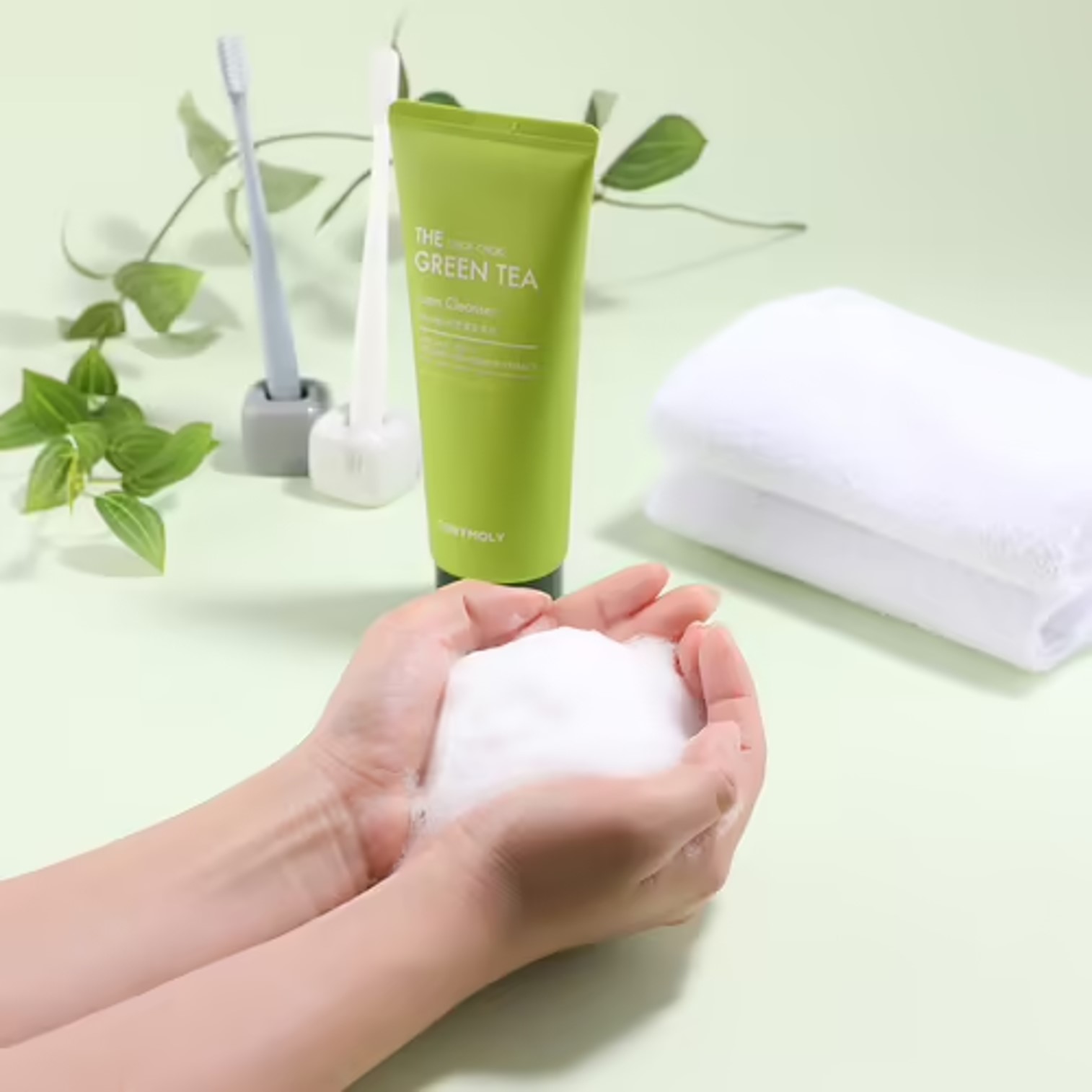 TONYMOLY The Chok Chok Green Tea Foam Cleanser 150ml คลีนเซอร์ทำความสะอาดผิวหน้าสูตรผสมชาเขียวจากเกาหลีของแท้พร้อมส่ง