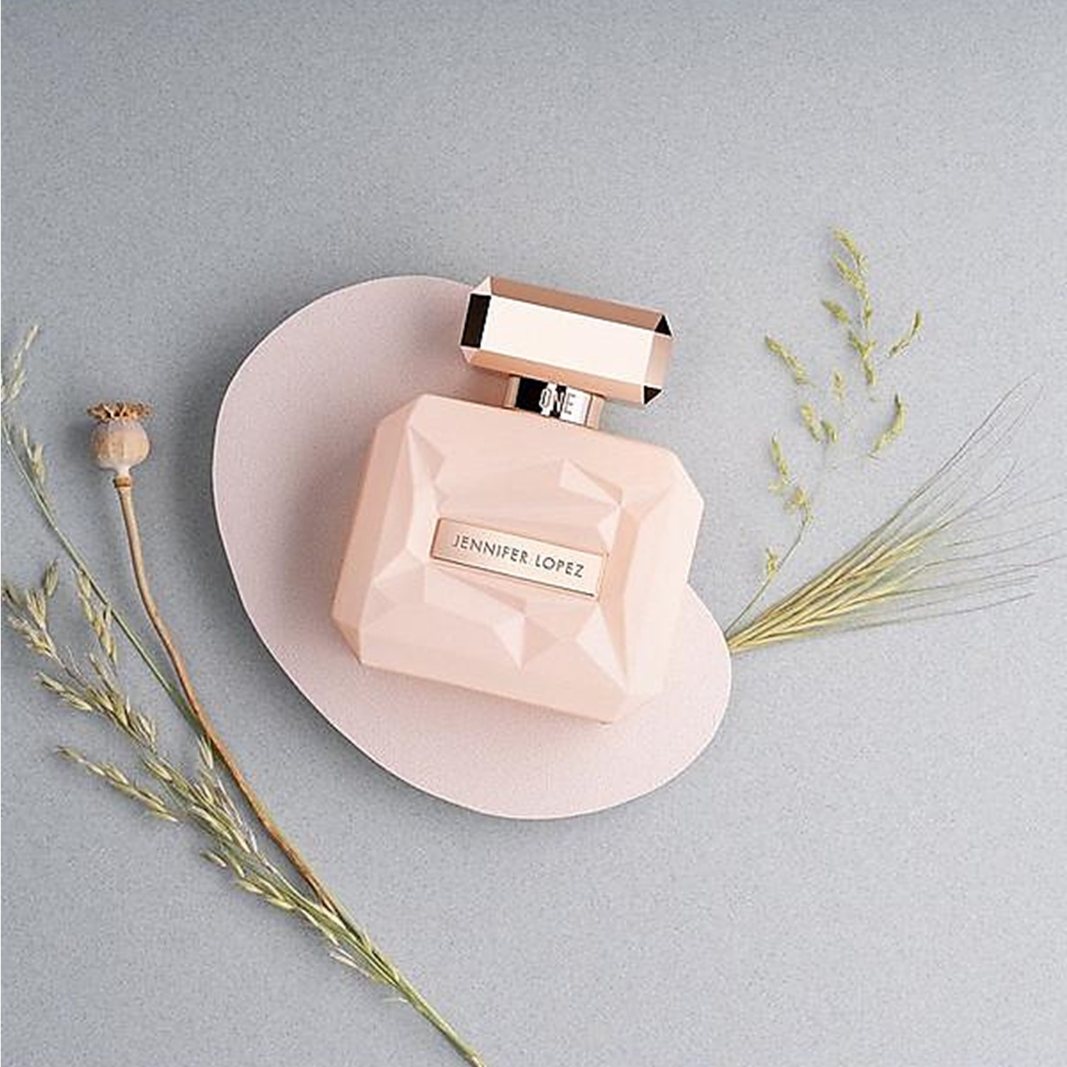 Jennifer Lopez One Eau de Parfum 100ml น้ำหอมกลิ่นหอมหวานหรูหราสุดพิเศษสำหรับผู้หญิงสินค้านำเข้าจากต่างประเทศรับประกันของแท้พร้อมส่ง