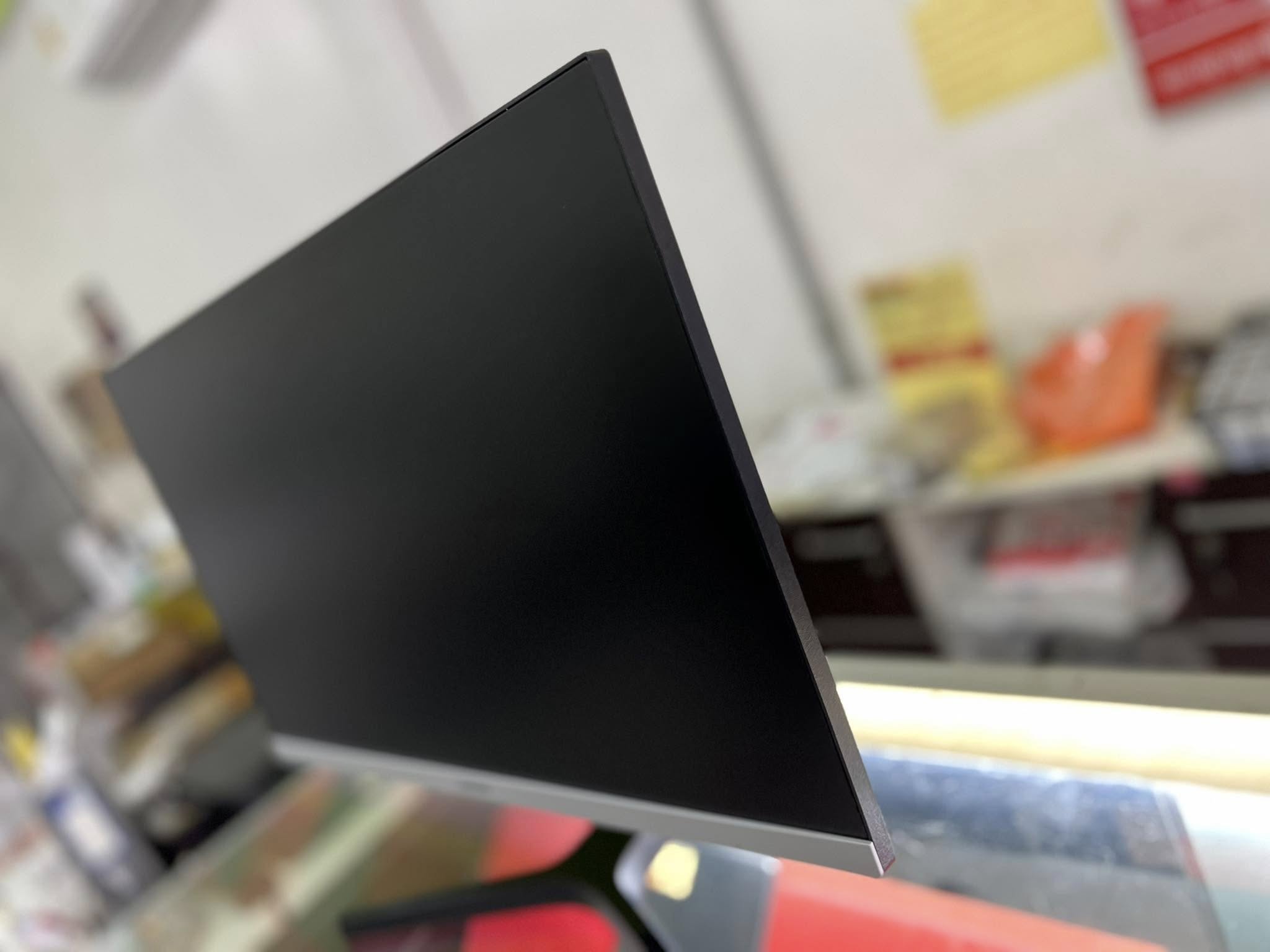 ขาย จอคอม Samsung LS24 24 นิ้ว IPS 75Hz สภาพสวย ขอบจอบางเฉียบ ครบกล่อง