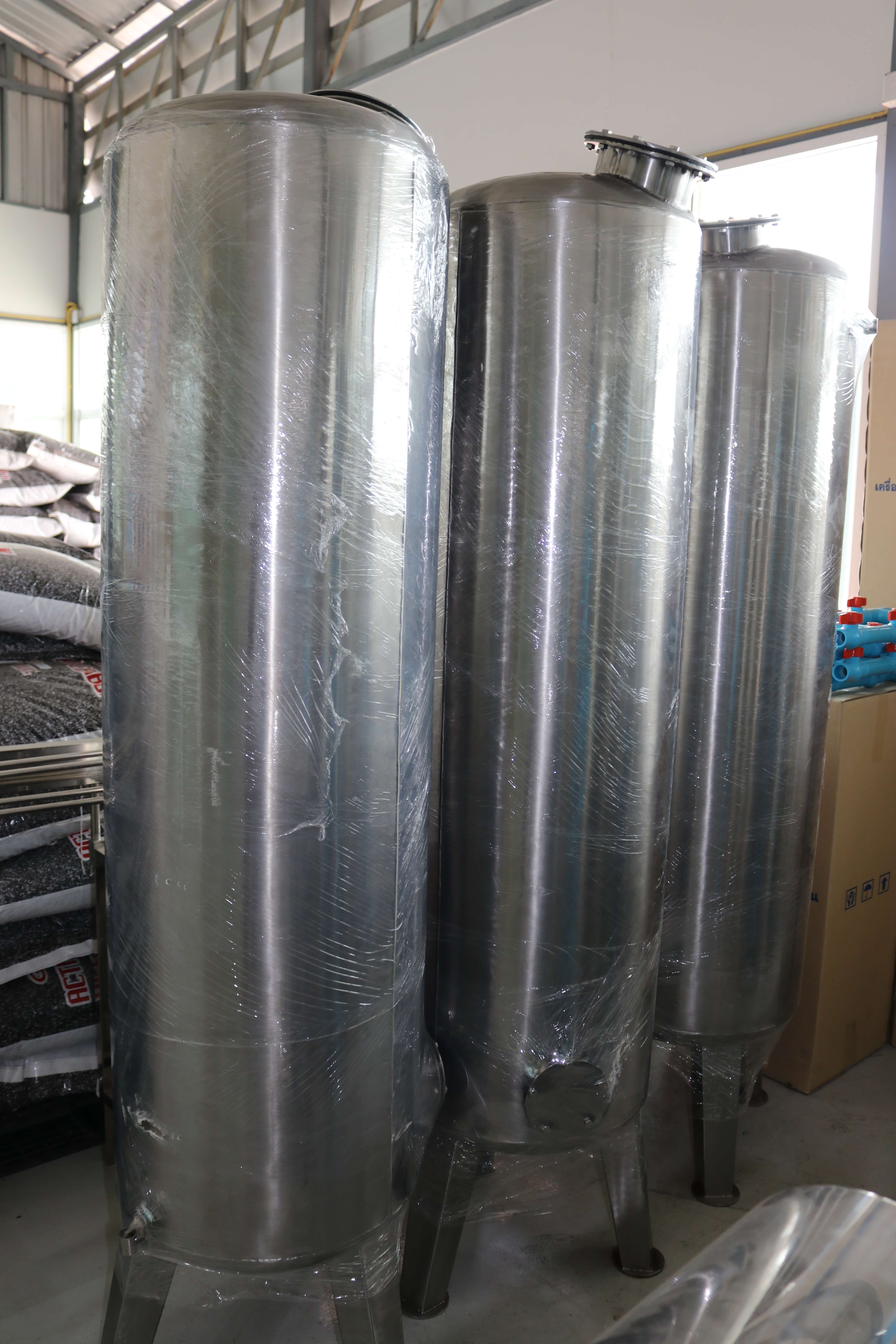 ถังกรองสแตนเลส26นิ้ว65ซม.x150ซม.x2มม