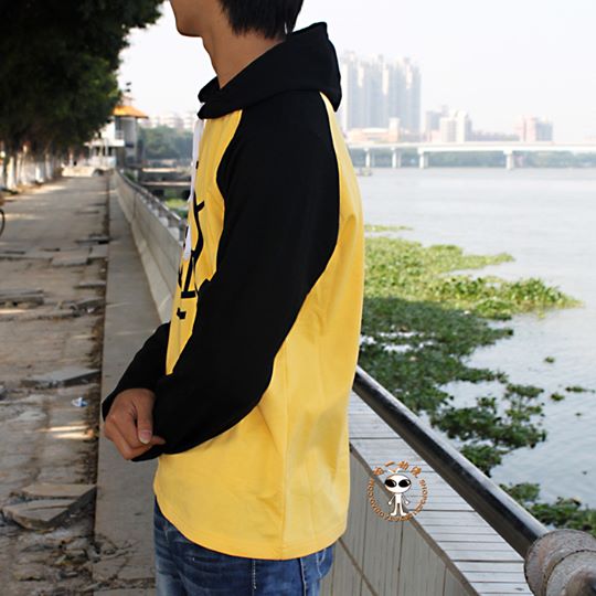 เสื้อกันหนาว ลาย one piece