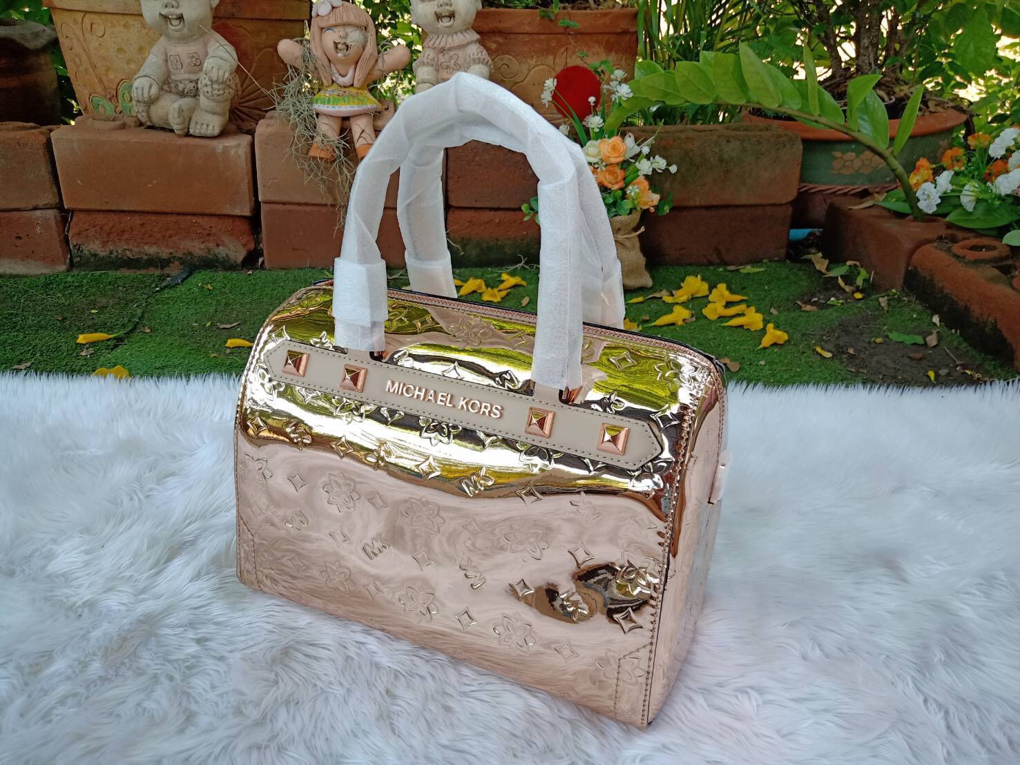 MICHAEL Michael Kors Kara