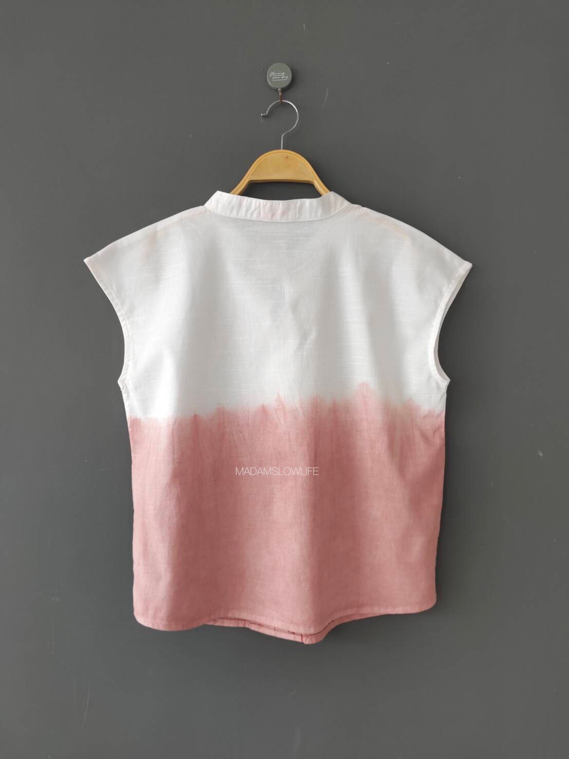 เสื้อผู้หญิง คอจีน Size: F มัดย้อมสีชมพูทูโทน พิมพ์ใบไม้จากสีปลอดสารพิษ