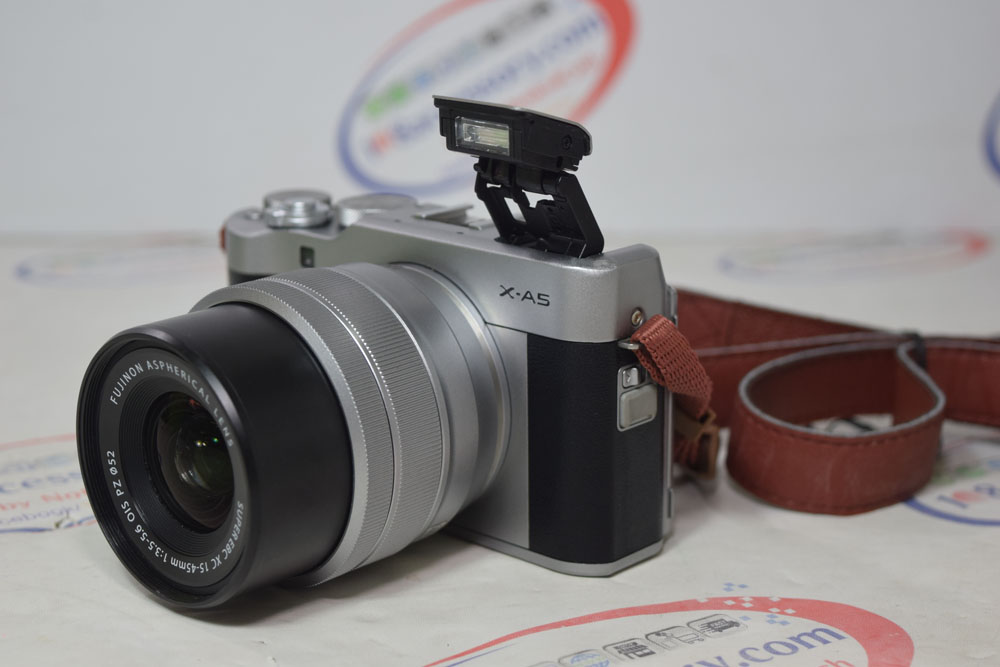 ขาย กล้อง Fujifilm X-A5 + พร้อมเลนส์ 15-45mm สีดำ กล้องศูนย์ อุปกรณ์ครบ