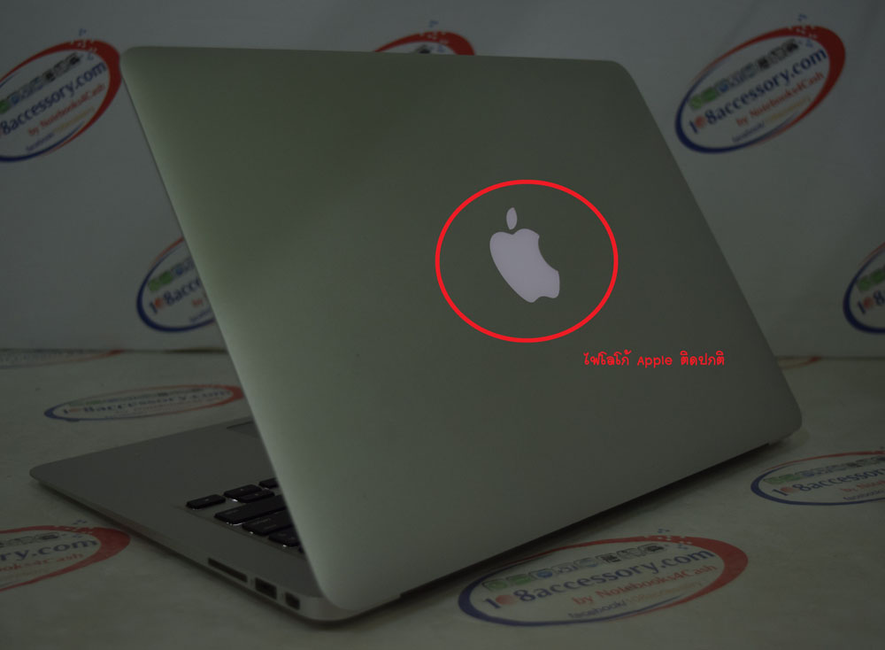 ขาย MacBook Air (13-inch, 2017) สี Silver Core i5 RAM 8 ใช้งานน้อย แบตดี