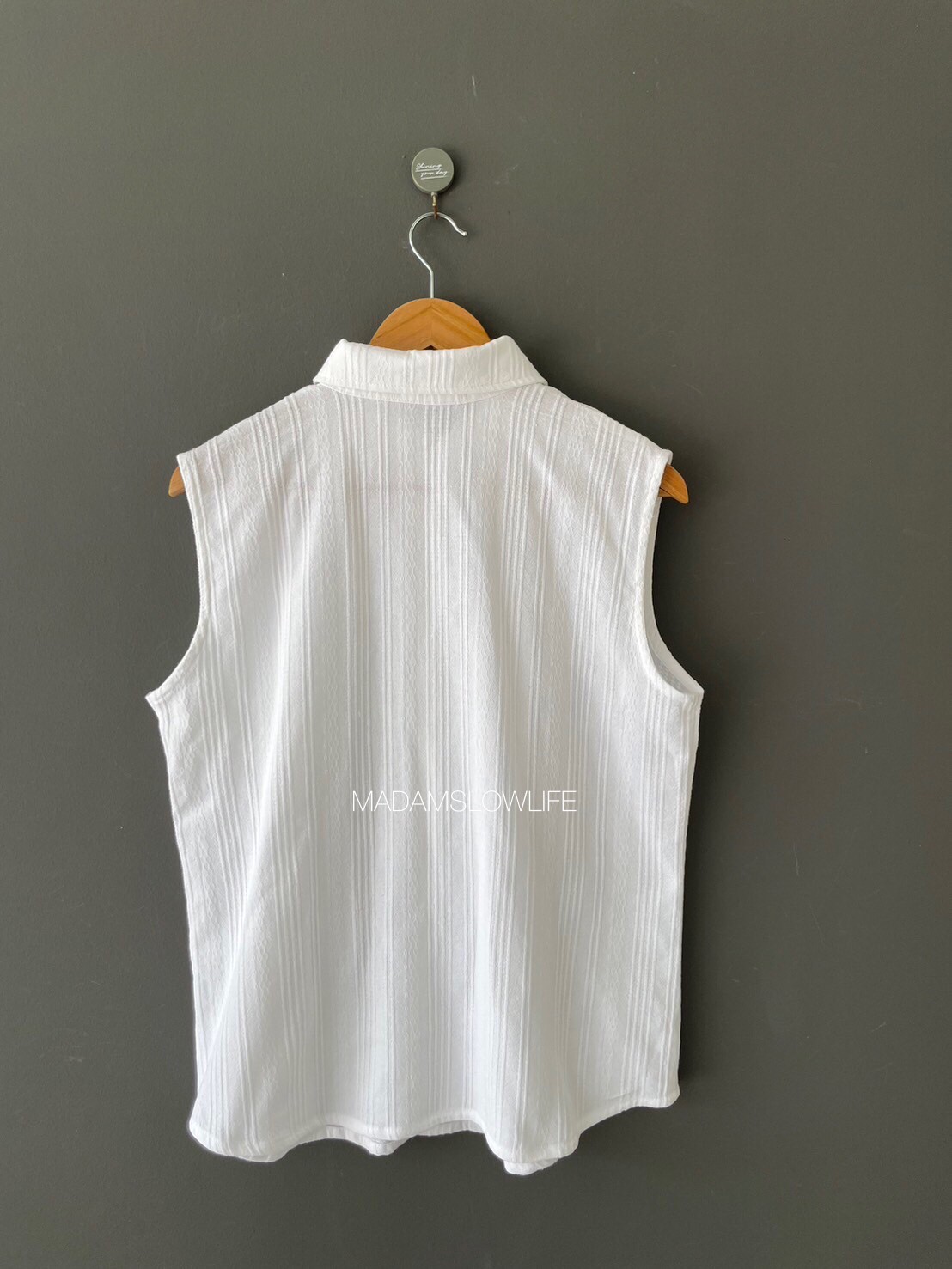 เสื้อแขนกุดผู้หญิง Size:M L XL