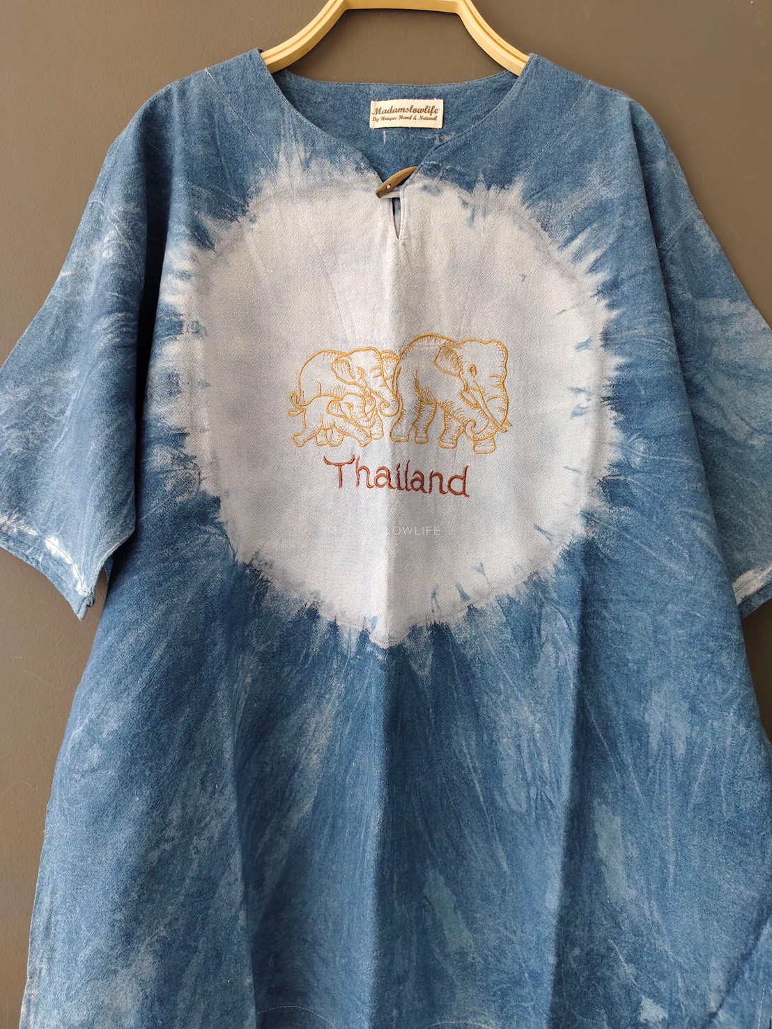 เสื้อผู้ชาย ปักลายช้าง มัดย้อมคราม Size : 44" 46" 48" 50"