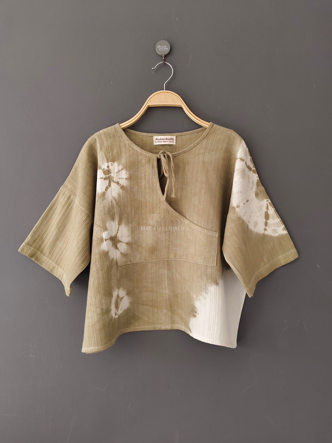 เสื้อผูกโบว์ด้านหน้าสไตล์ญี่ปุ่น Size:F มีสีคราม เขียว น้ำตาล