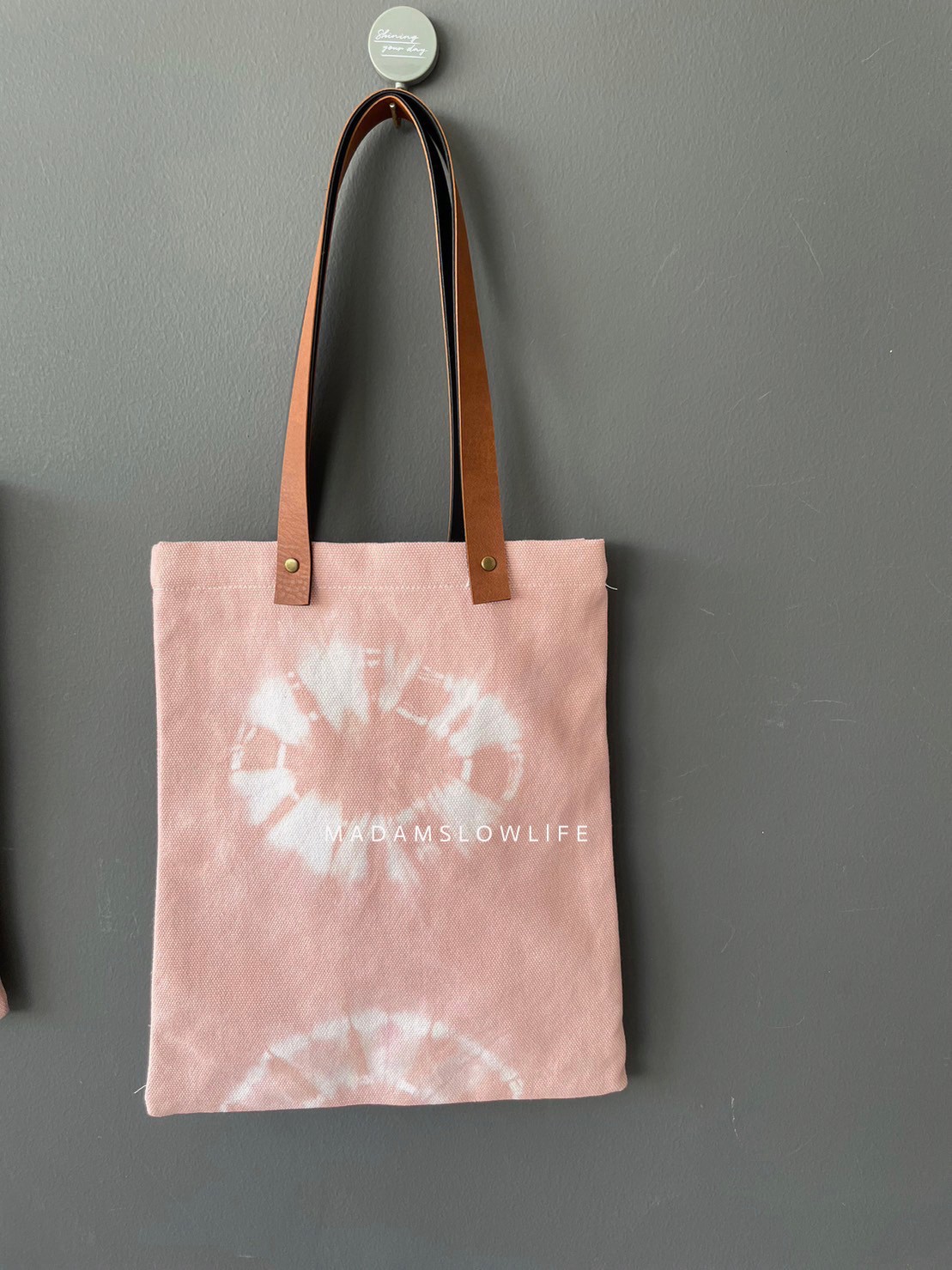 กระเป๋าผ้าแคนวาส กว้าง 10 นิ้ว ยาว 13 นิ้ว เนื้อผ้าแคนวาส 15 oz พรีเมียม