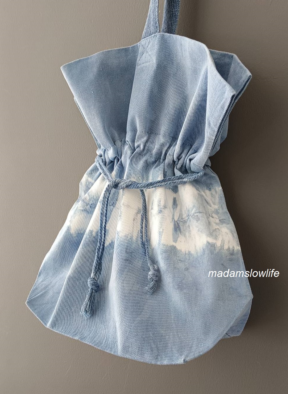 กระเป๋าแคนดี้ มัดย้อมน่ารัก