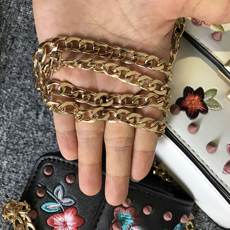 TOPSHOP Rosie Floral Study Crossbody Bag