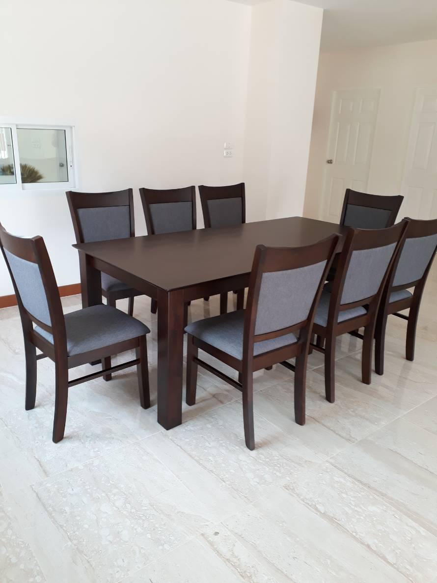 ชุดโต๊ะอาหารไม้ยางพารา ขนาด 8 ที่นั่ง
