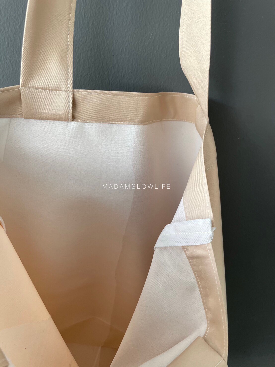 กระเป๋าผ้าพิมพ์ลายช้างไทยแลนด์