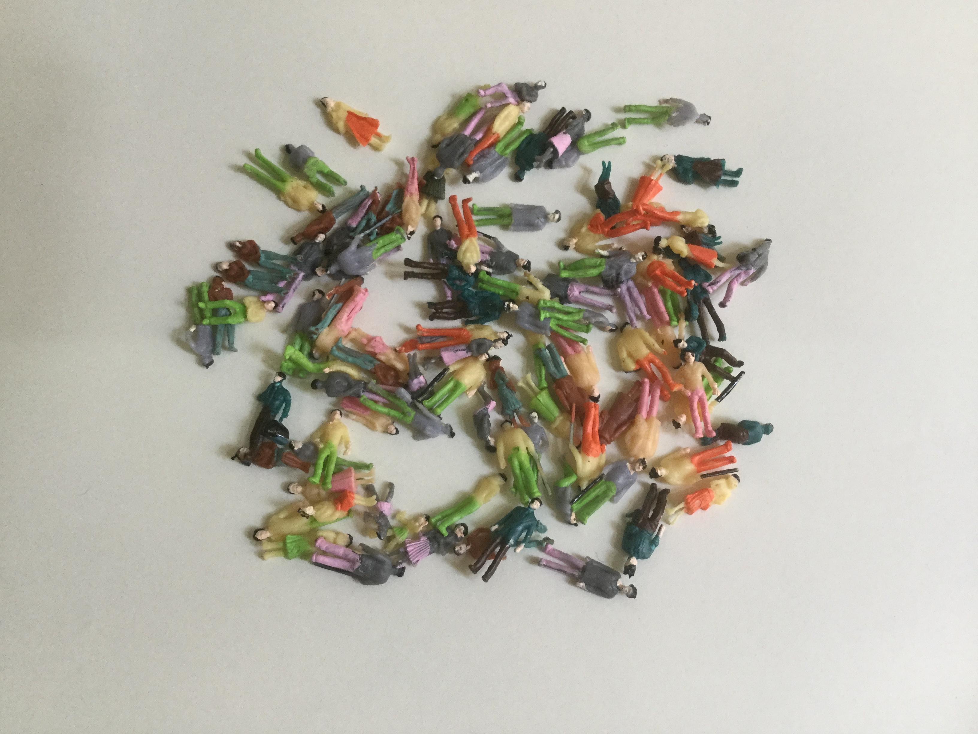 คน สเกล 1:100 คละแบบ (ยืน+นั่ง) / 100 คน