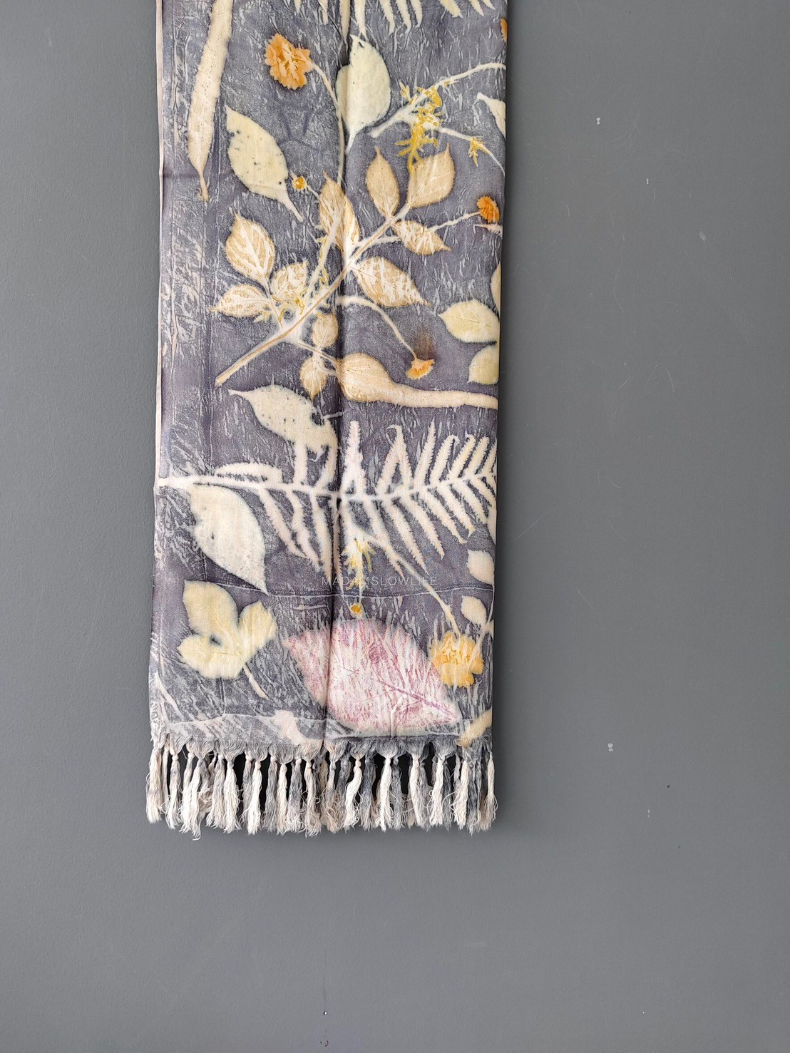 ผ้าพันคอ cotton Eco print Size : กว้าง 70 cm × ความยาว 170 cm มีให้เลือก 6 โทนสี