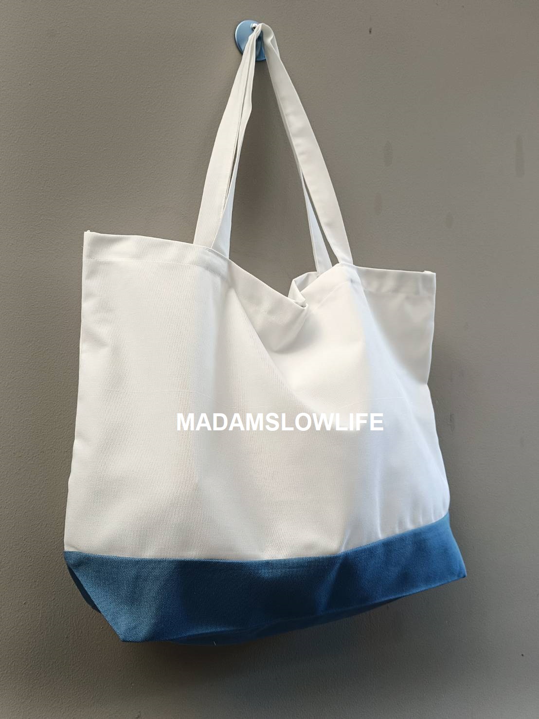 (รับผลิตออเดอร์) กระเป๋าผ้า Eco-bag ขนาด W 55.5 cm* H 39.5cm * D 13cm