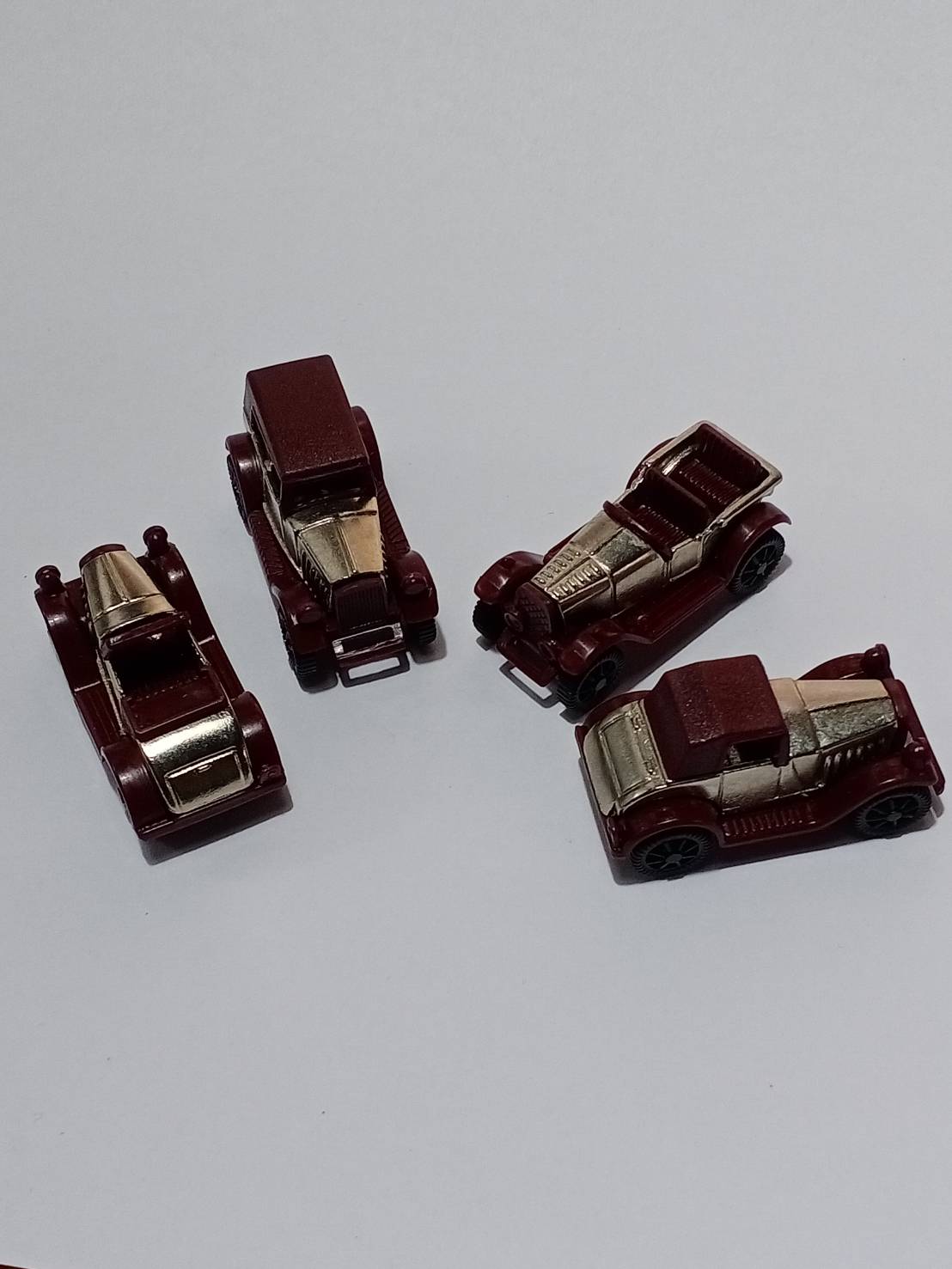 Model Car รวมรถ ชุด 4 คัน สเกล 1:87 (HO scale) Kinder Surprise Egg เยอรมัน