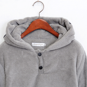 เสื้อกันหนาว ลาย Neko Atsume