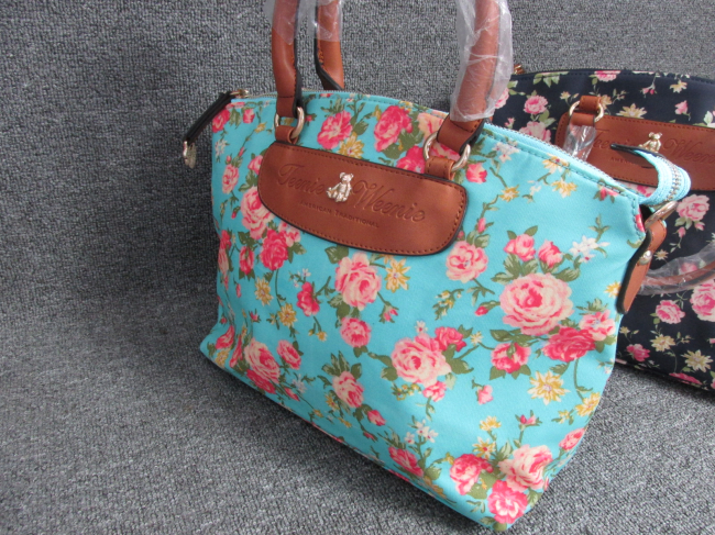 Teenie Weenie By E.Land แท้