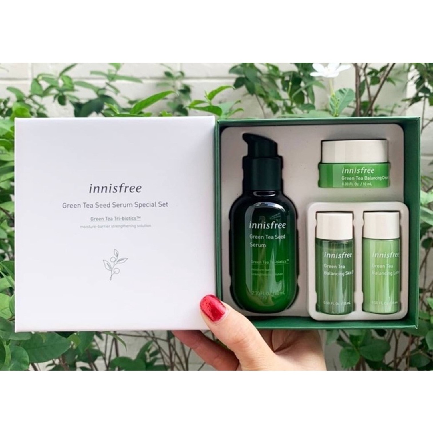 INNISFREE GREEN TEA SEED SERUM SPECIAL SET 4Pieces ชุดผลิตภัณฑ์บำรุงผิวหน้าสูตรพิเศษจากสารสกัดเมล็ดชาเขียวสินค้านำเข้าจากเกาหลีของแท้พร้อมส่ง
