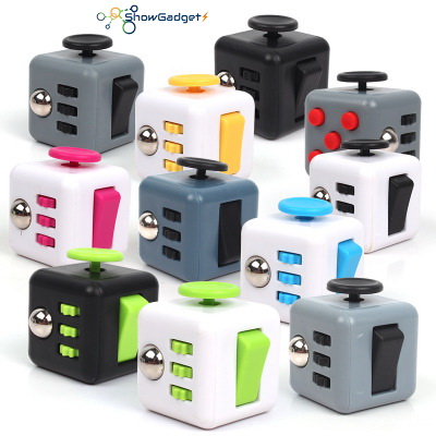 ลูกเต๋าแก้เครียด-เหงามือ Fidget Cube