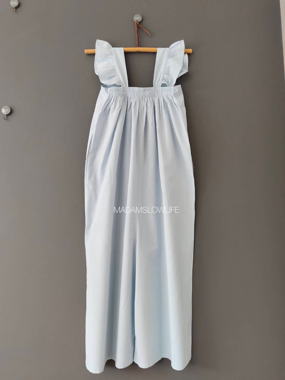 ชุดจั๊มสูท Size M เนื้อผ้าคอตตอน พิมพ์ลายใบไม้