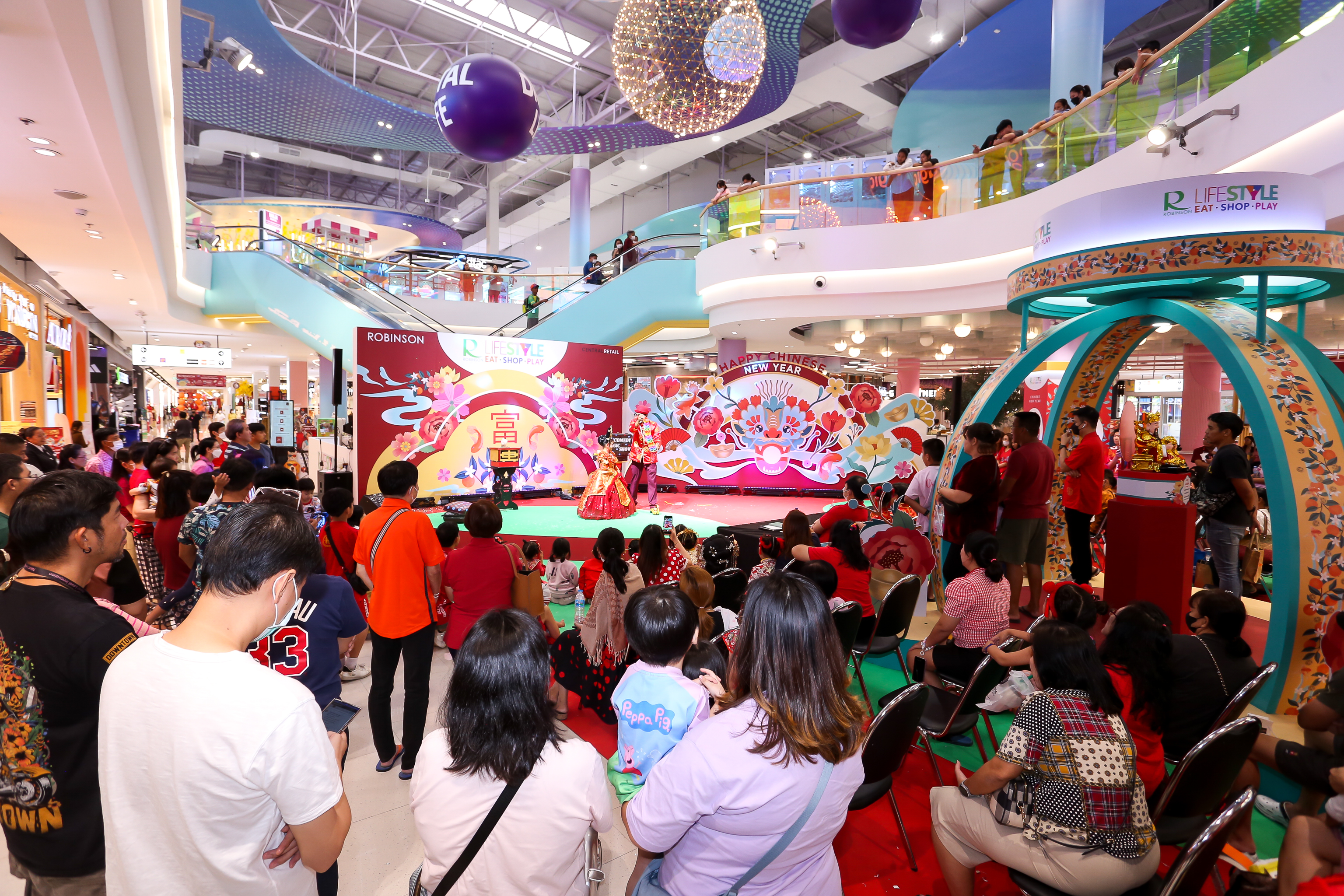 โชว์มายากล แนวตลก มายากลสำหรับเด็กๆ สร้างความสนุกและเสียงหัวเราะ