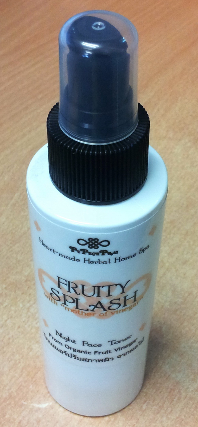 FRUITY SPLASH โทนเนอร์สเปรย์ปรับสภาพผิวจากผลไม้ Night Face Toner from Organic Fruit Vinegar