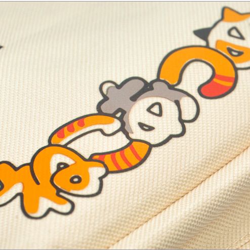 กระเป๋าสะพาย ลาย Neko Atsume