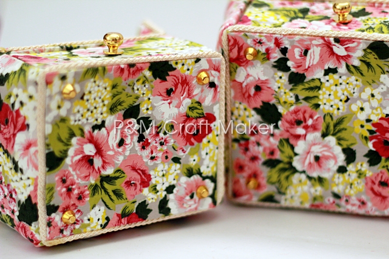 ชุดโซฟากระดาษแข็งหุ้มผ้าลายดอก มีลิ้นชัก 020