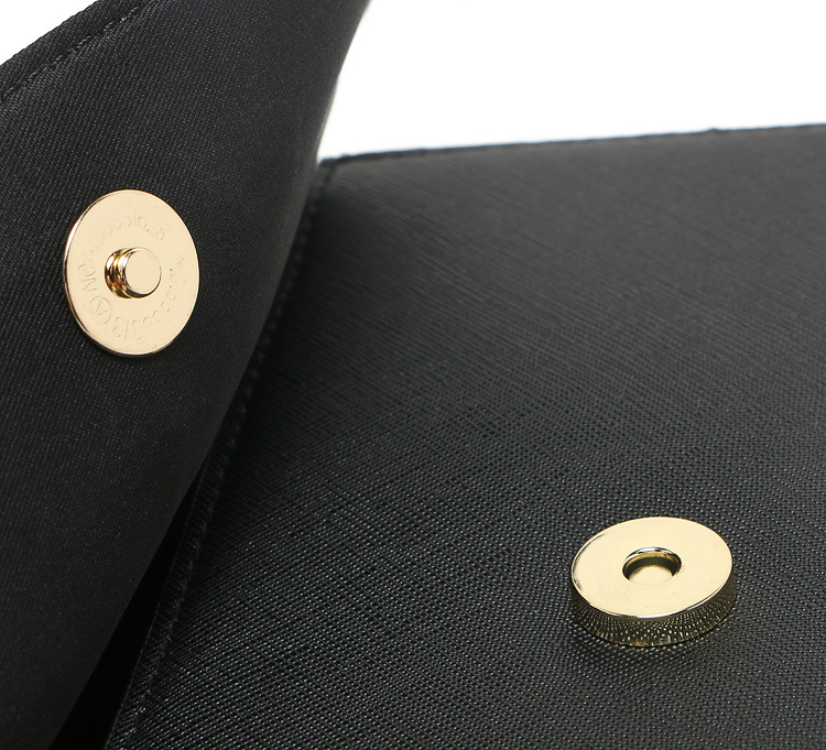 Bershka Slim Chain Sling Bag