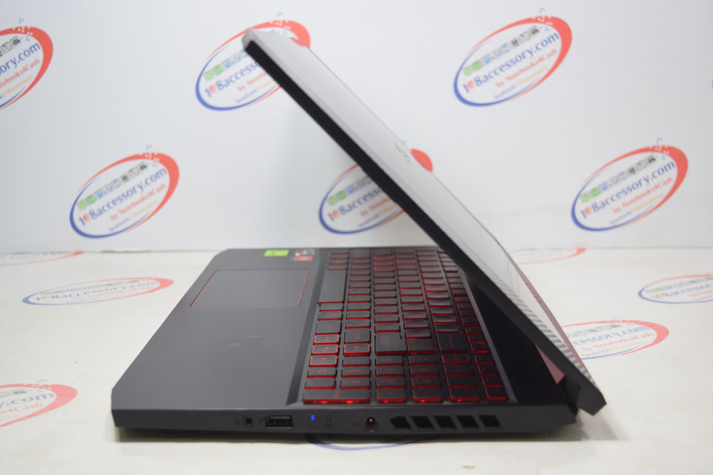 ขายเกมมิ่ง Acer Nitro 5 15.6” 144Hz Ryzen 5 RAM 8 SSD 512 การ์ดจอ AMD 4GB