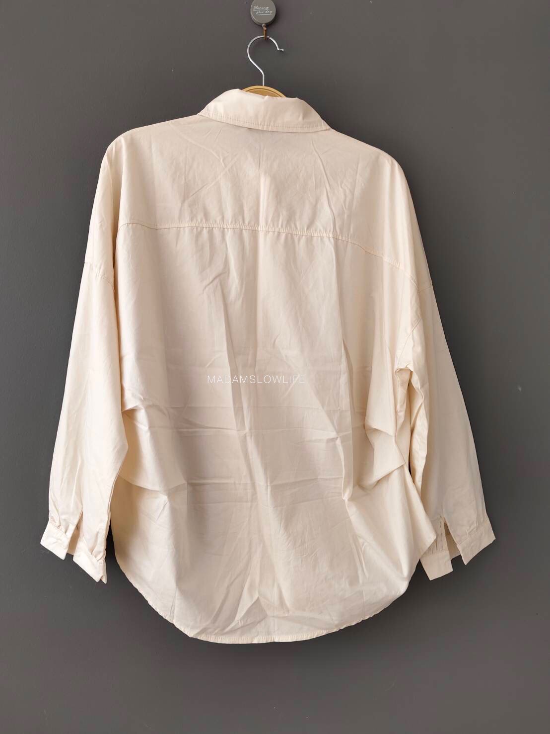 เสื้อเชิ๊ตผู้หญิง พิมพ์ใบไม้ Size:44" และ 50"