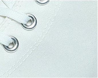 รองเท้าผ้าใบ ลาย One piece