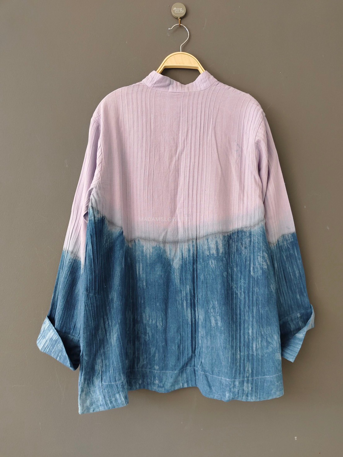 เสื้อแขนยาวคอจีนมัดย้อมทูโทนม่วงคราม Size: F มี 2 แบบ