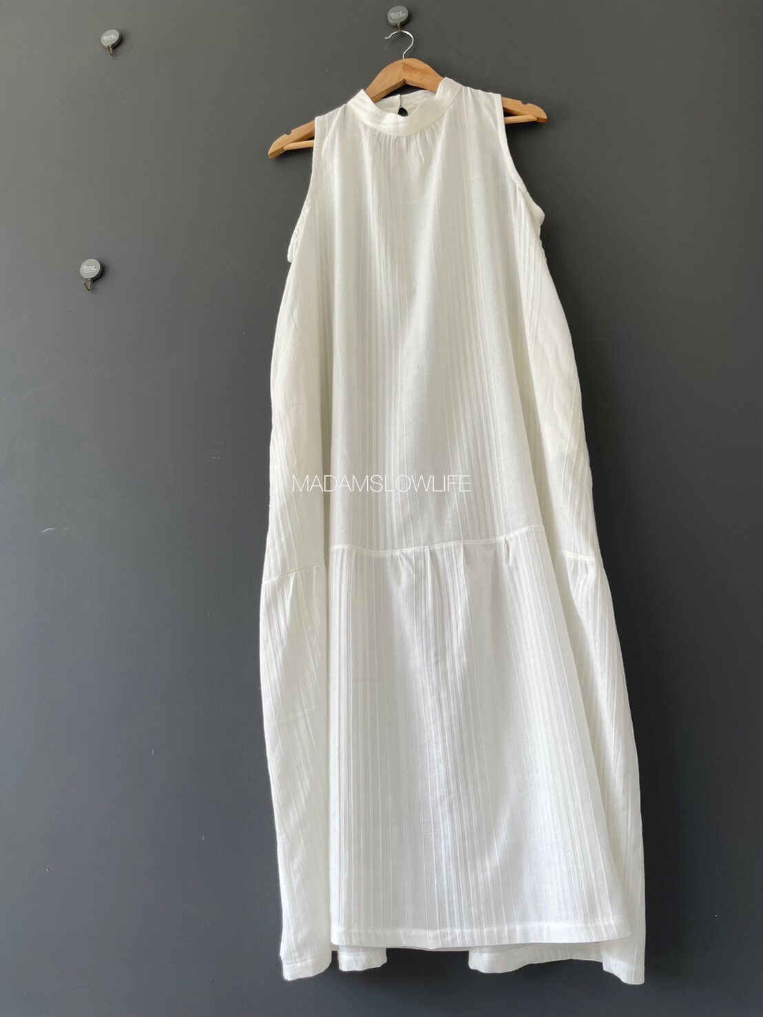 เดรสยาวคอเต่า (ชายระบาย) Size F อก 38-42 นิ้ว