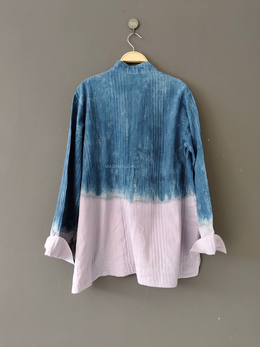 เสื้อแขนยาวคอจีนมัดย้อมทูโทนม่วงคราม Size: F มี 2 แบบ