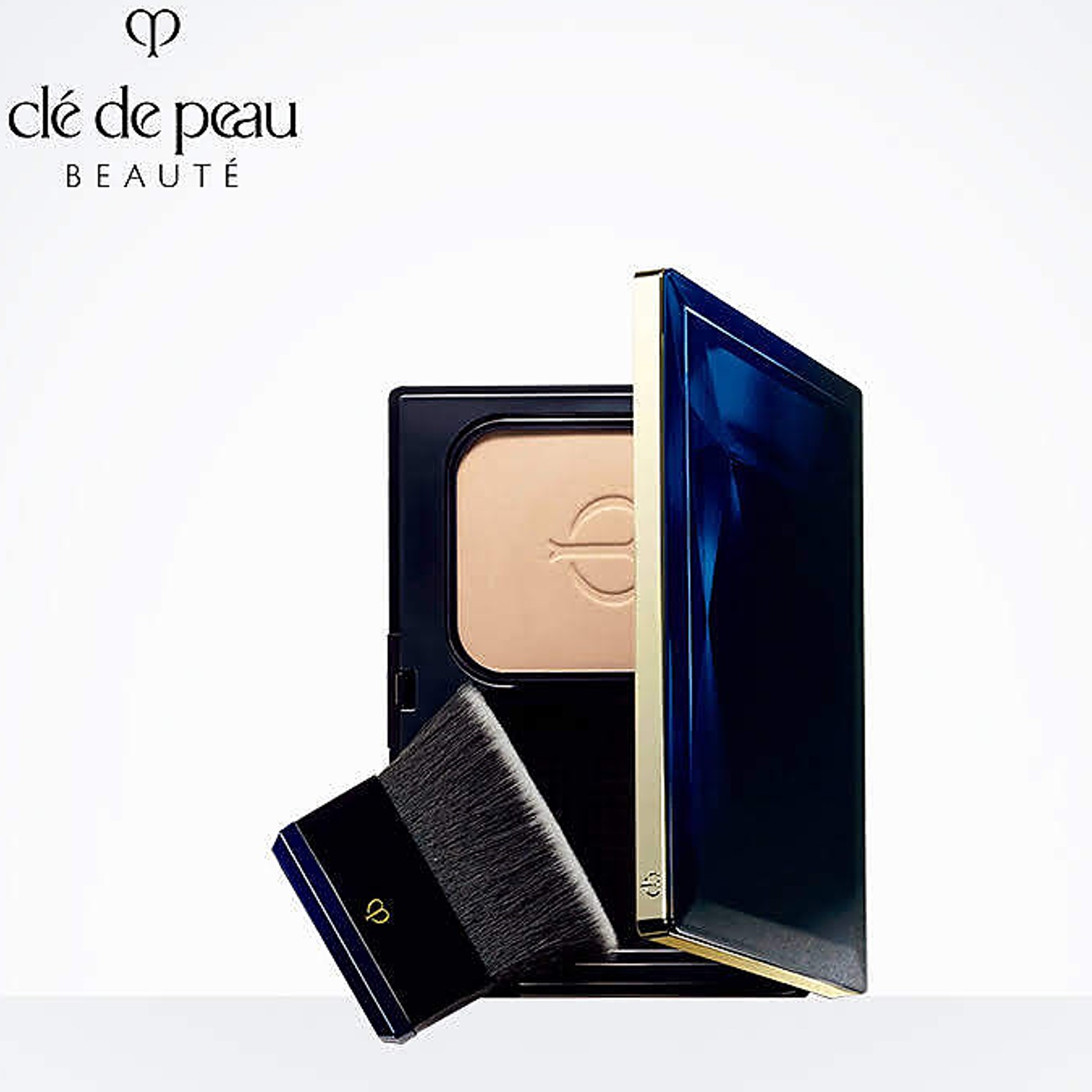CPB CLE DE PEAU BEAUTE RADIANT POWDER FOUNDATION 11g แป้งพัฟผสมรองพื้นเนื้อบางเบาระดับพรีเมี่ยมจากต่างประเทศ