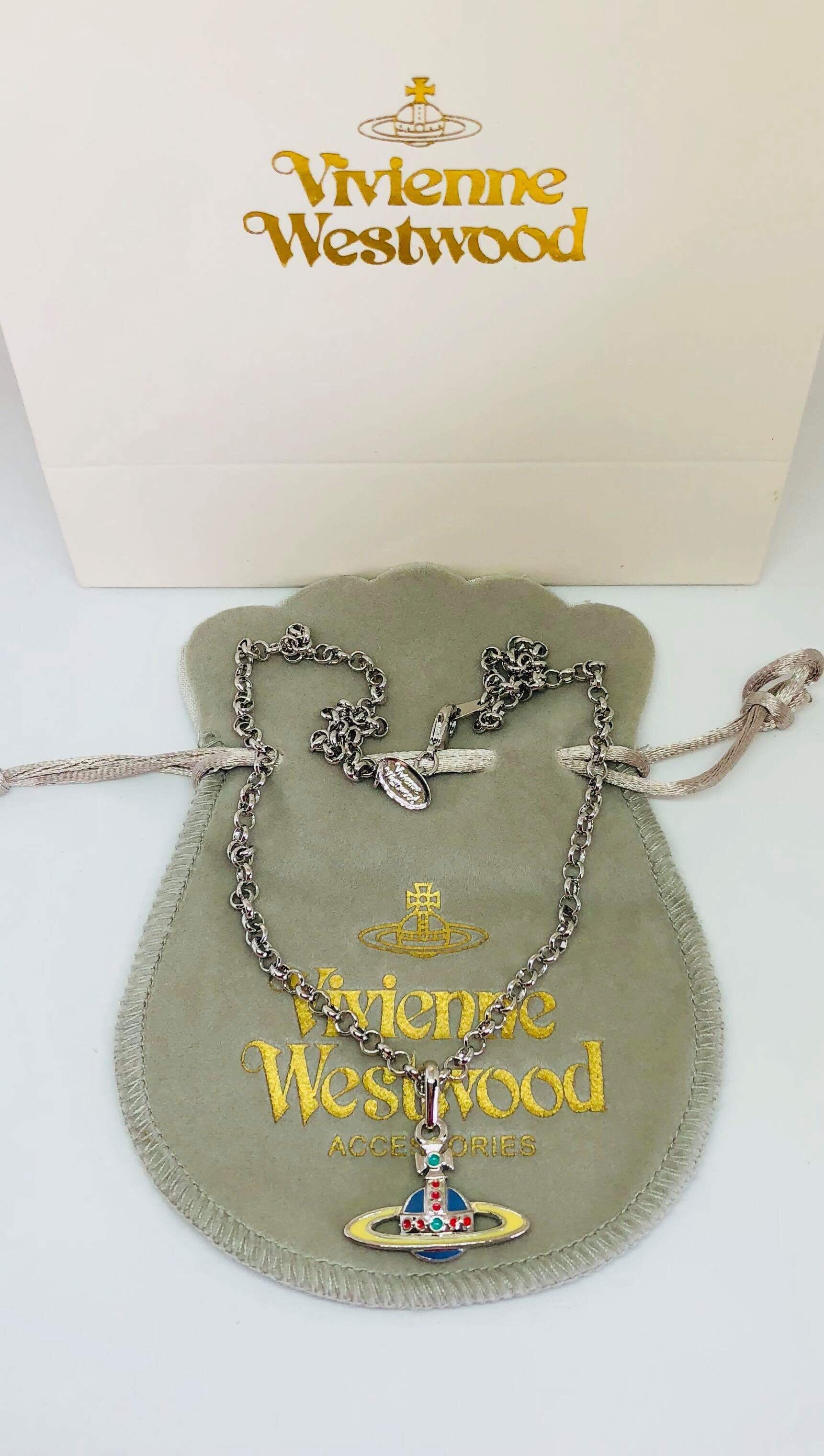 vivienne westwood Neil Bas Relief Pendant necklace